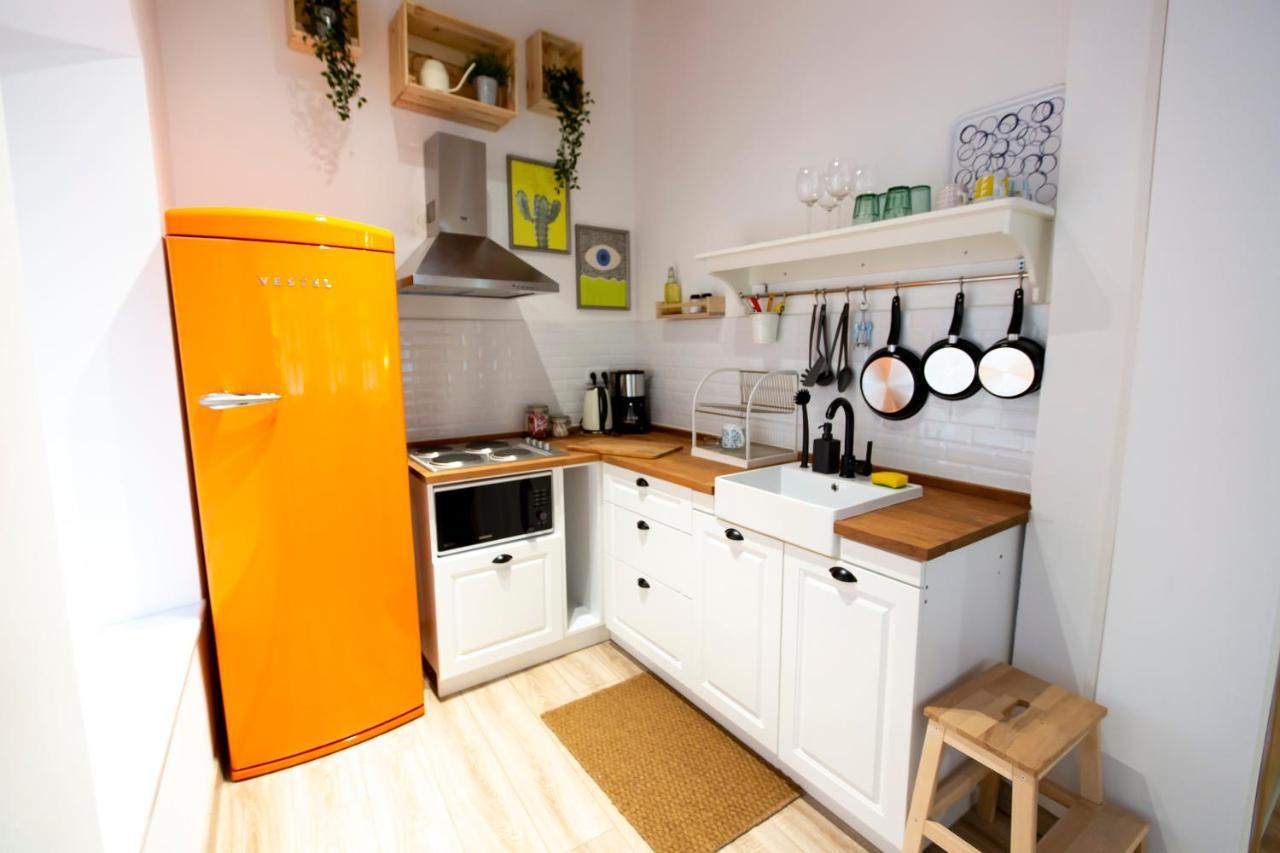 Flats Company Ajda Apartment Istanbul Ngoại thất bức ảnh